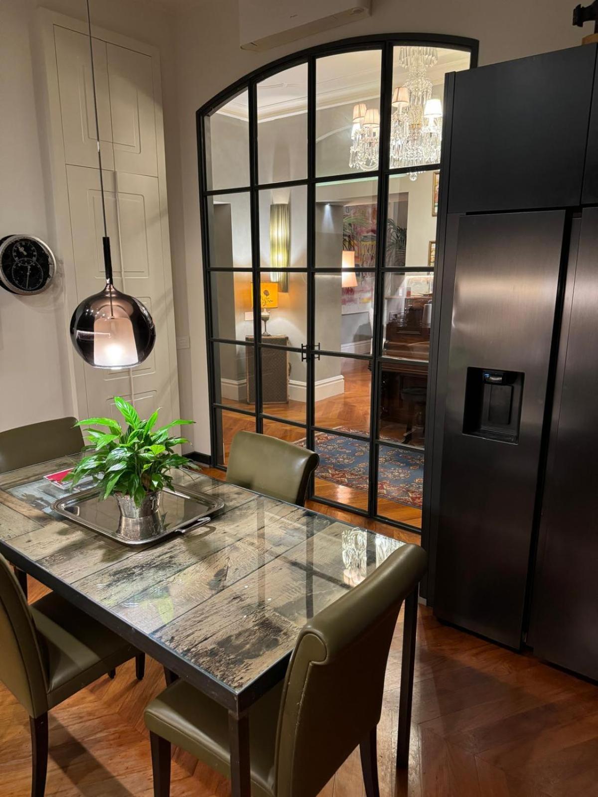 Appartement Mega Gold Rome
